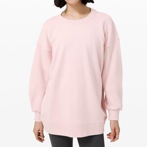 lululemon women’s crewneck sweatshirt / size 6 (small), stain and tear-free